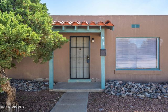 1015 Mechem Avenue, Las Cruces, NM 88005