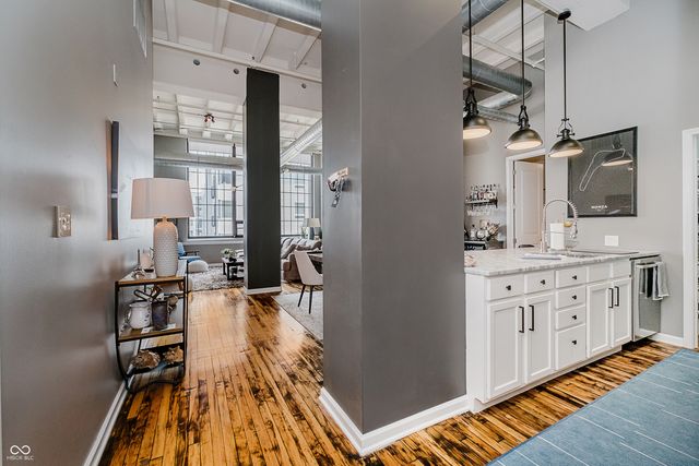 624 E Walnut Street 26, Indianapolis, IN 46204