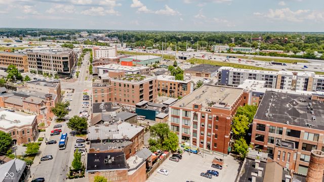 624 E Walnut Street 26, Indianapolis, IN 46204