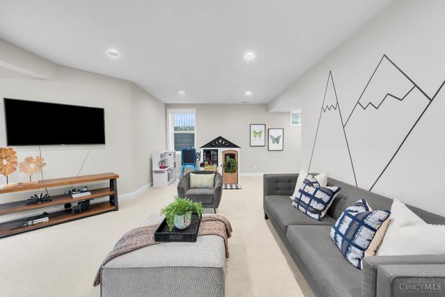3617 Archer Avenue, Cincinnati, OH 45208
