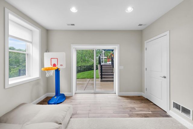 3617 Archer Avenue, Cincinnati, OH 45208