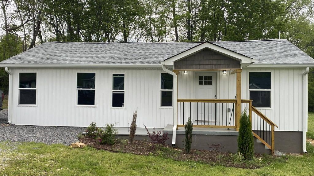 3329 Center Street, Chattanooga, TN 37419