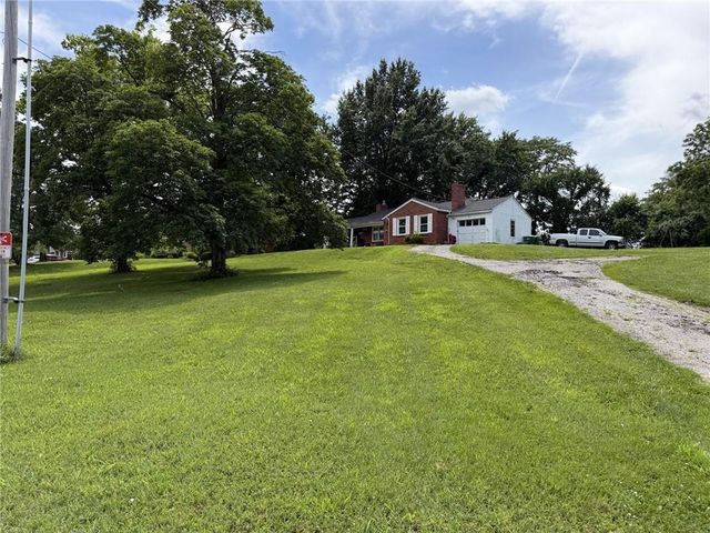 1624 S 55th Street, Kansas City, KS 66106