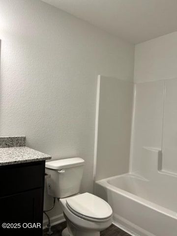 705 N Washington Street, Carterville, MO 64835