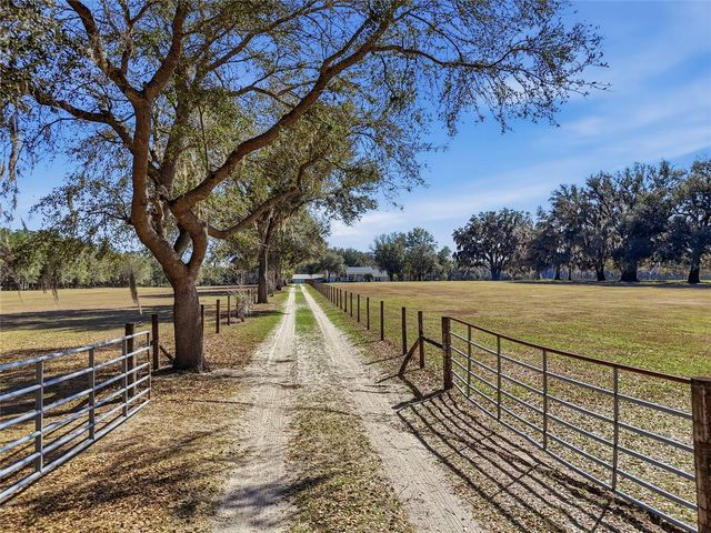 9115 NW 170TH STREET, Alachua, FL 32615