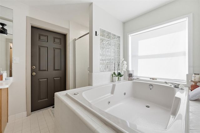 9115 NW 170TH STREET, Alachua, FL 32615