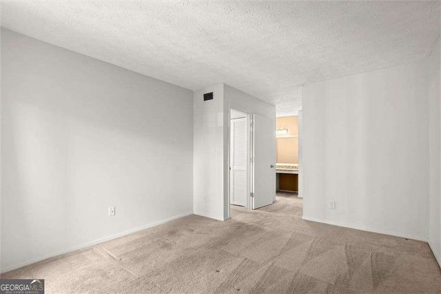 3209 Canyon Point Circle, Roswell, GA 30076