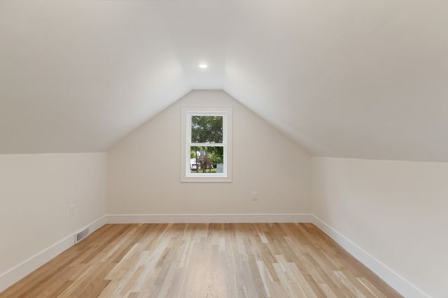 3 Crane St, Danvers, MA 01923