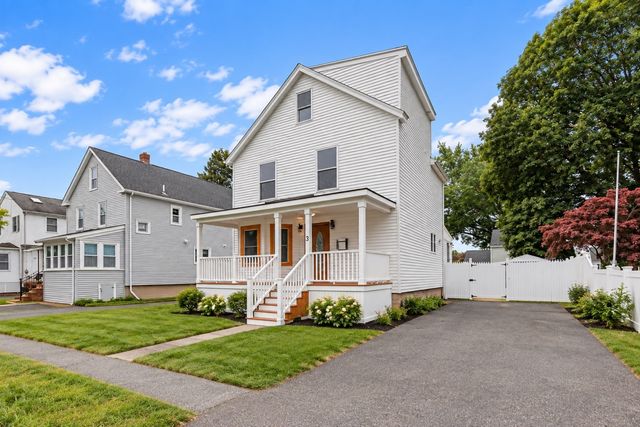 3 Crane St, Danvers, MA 01923