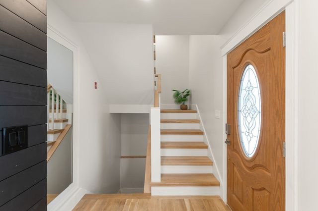 3 Crane St, Danvers, MA 01923