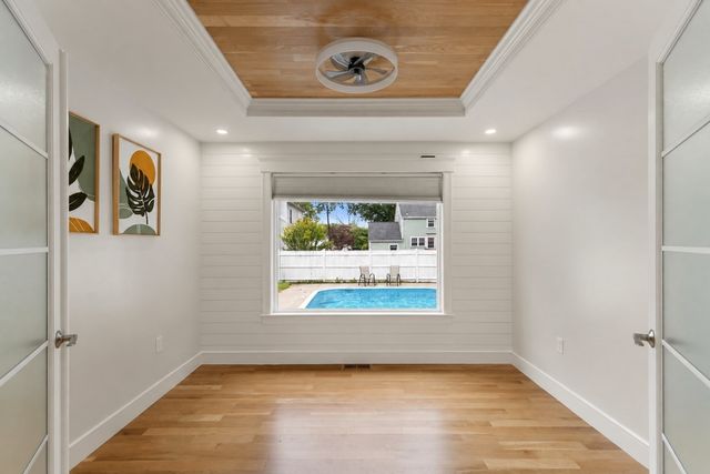 3 Crane St, Danvers, MA 01923