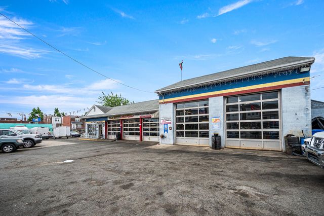 7500 TORRESDALE AVE, Philadelphia, PA 19136