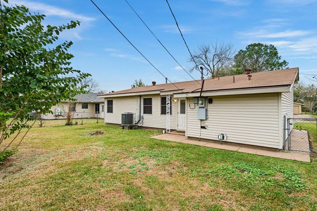 3615 Longwood Drive, Pasadena, TX 77503