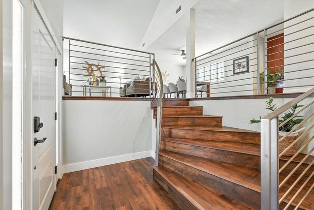 7729 Sleepy River Way, Sacramento, CA 95831