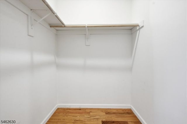 28 Davis St, Harrison Town, NJ 07029