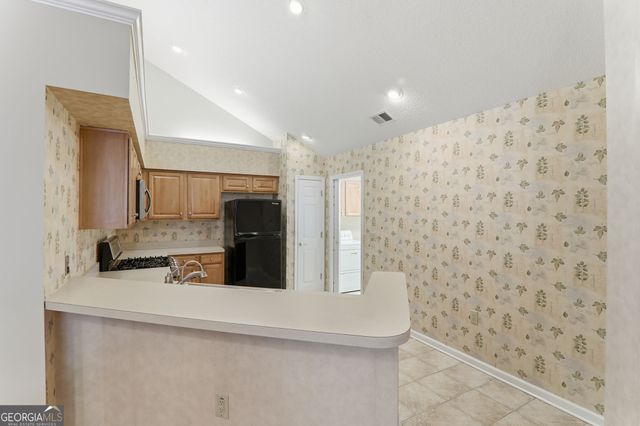 2603 Village Lane, Roswell, GA 30075