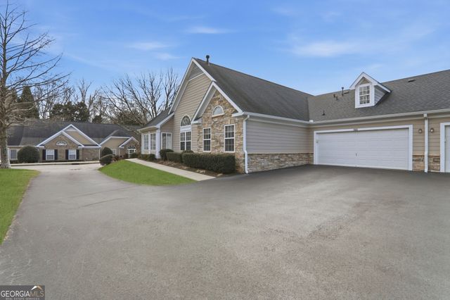 2603 Village Lane, Roswell, GA 30075