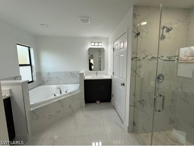 1003 Congress AVE, Lehigh Acres, FL 33972
