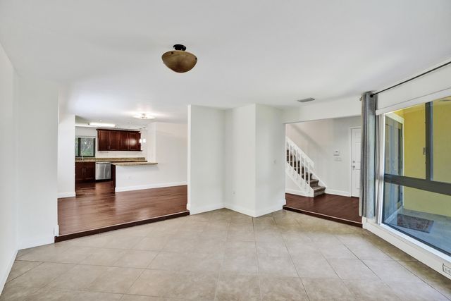 20020 NE 6th Court, Miami, FL 33179