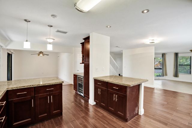 20020 NE 6th Court, Miami, FL 33179