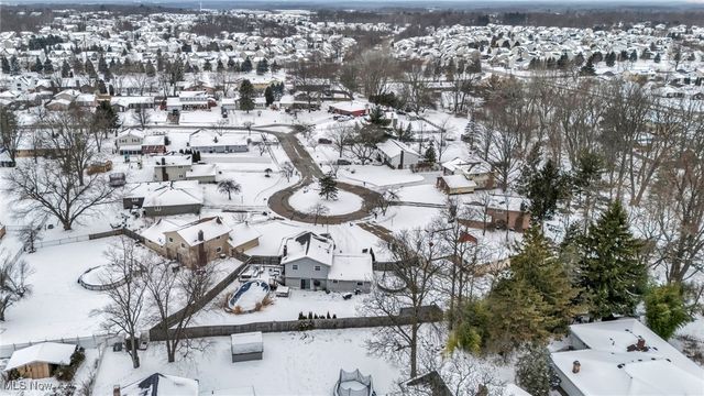 4776 Aspen Oval, Brunswick, OH 44212