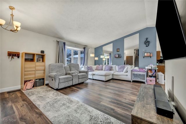 4776 Aspen Oval, Brunswick, OH 44212