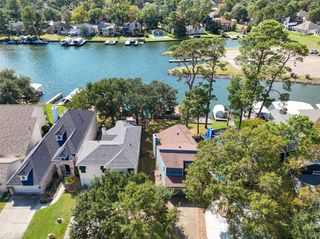 3203 Poe Drive, Montgomery, TX 77356