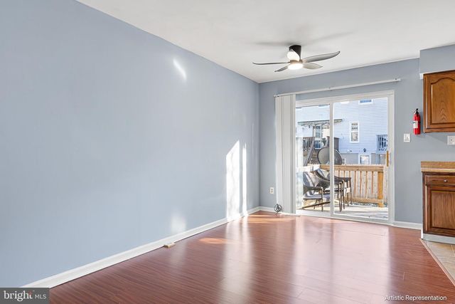 627 CANDLESTICK LN, Newark, DE 19702