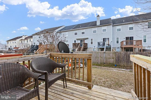 627 CANDLESTICK LN, Newark, DE 19702