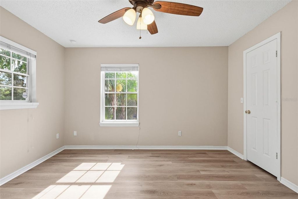 Image 16 of property listing at 17 & 19 HILLSIDE AVENUE, Orlando, FL 32803