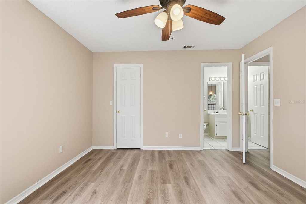 Image 17 of property listing at 17 & 19 HILLSIDE AVENUE, Orlando, FL 32803