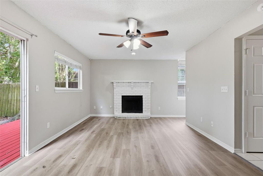 Image 8 of property listing at 17 & 19 HILLSIDE AVENUE, Orlando, FL 32803