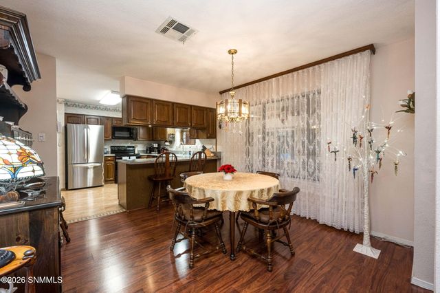 932 Lantana Avenue, Las Cruces, NM 88005