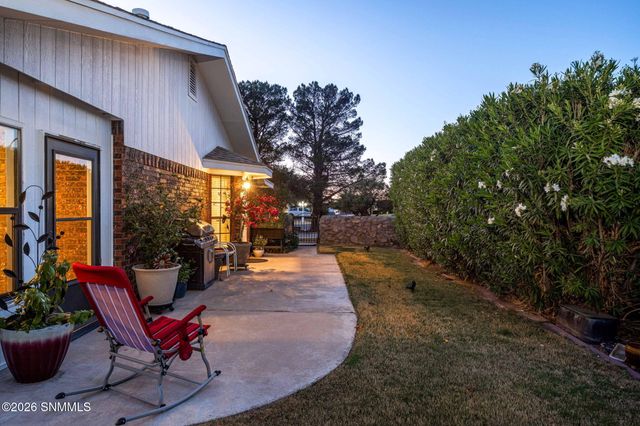 932 Lantana Avenue, Las Cruces, NM 88005