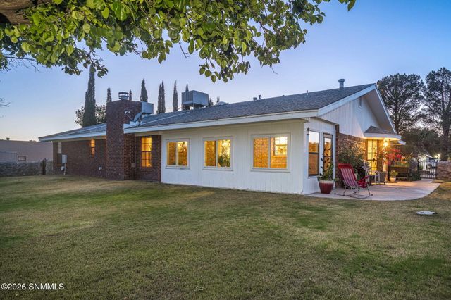 932 Lantana Avenue, Las Cruces, NM 88005