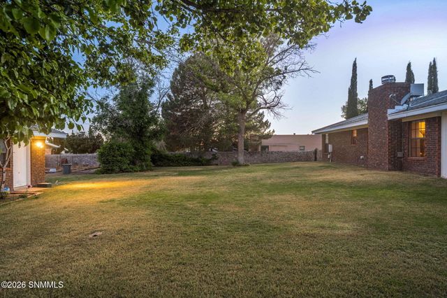 932 Lantana Avenue, Las Cruces, NM 88005