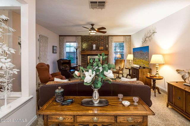 932 Lantana Avenue, Las Cruces, NM 88005