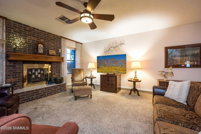 932 Lantana Avenue, Las Cruces, NM 88005