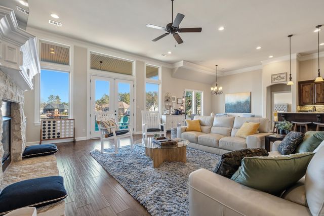 6 Gandia Place, Hot Springs Village, AR 71909