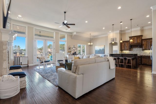 6 Gandia Place, Hot Springs Village, AR 71909