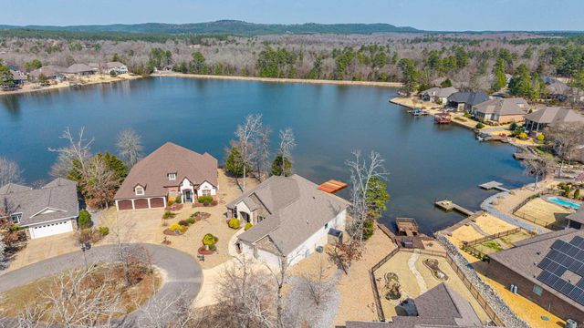 6 Gandia Place, Hot Springs Village, AR 71909