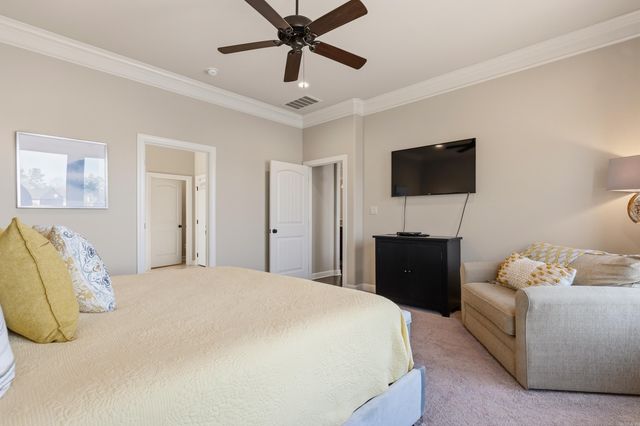 6 Gandia Place, Hot Springs Village, AR 71909