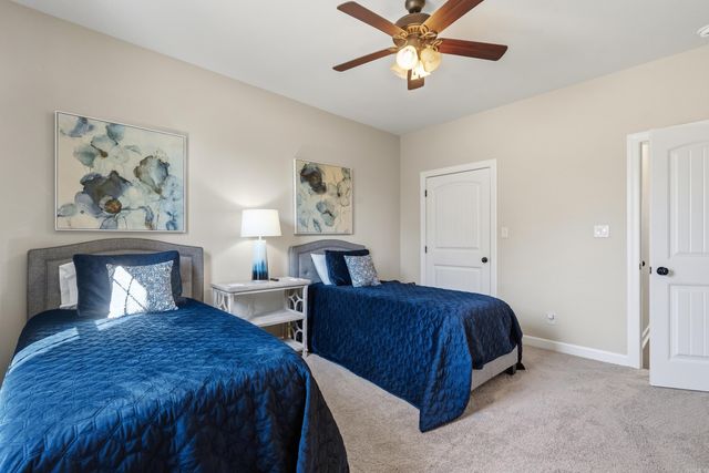 6 Gandia Place, Hot Springs Village, AR 71909