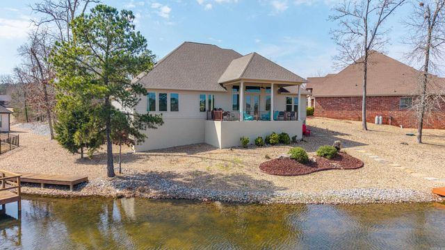 6 Gandia Place, Hot Springs Village, AR 71909