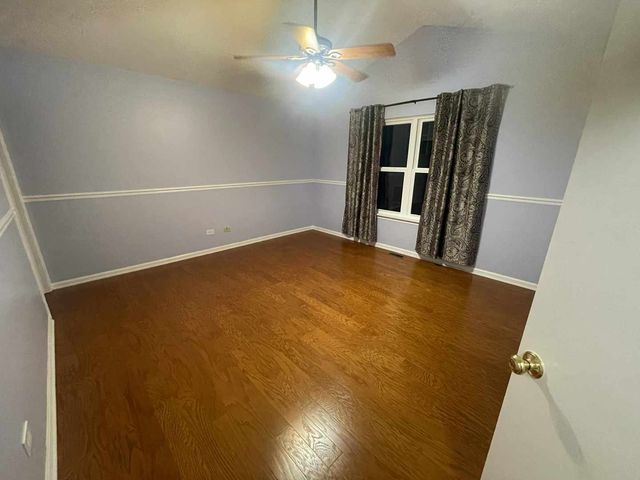 76 Canterbury Trail, Romeoville, IL 60446