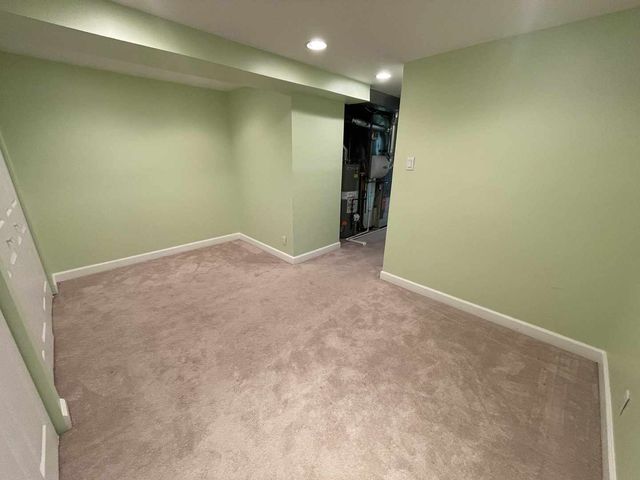 76 Canterbury Trail, Romeoville, IL 60446