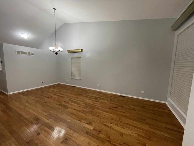 76 Canterbury Trail, Romeoville, IL 60446