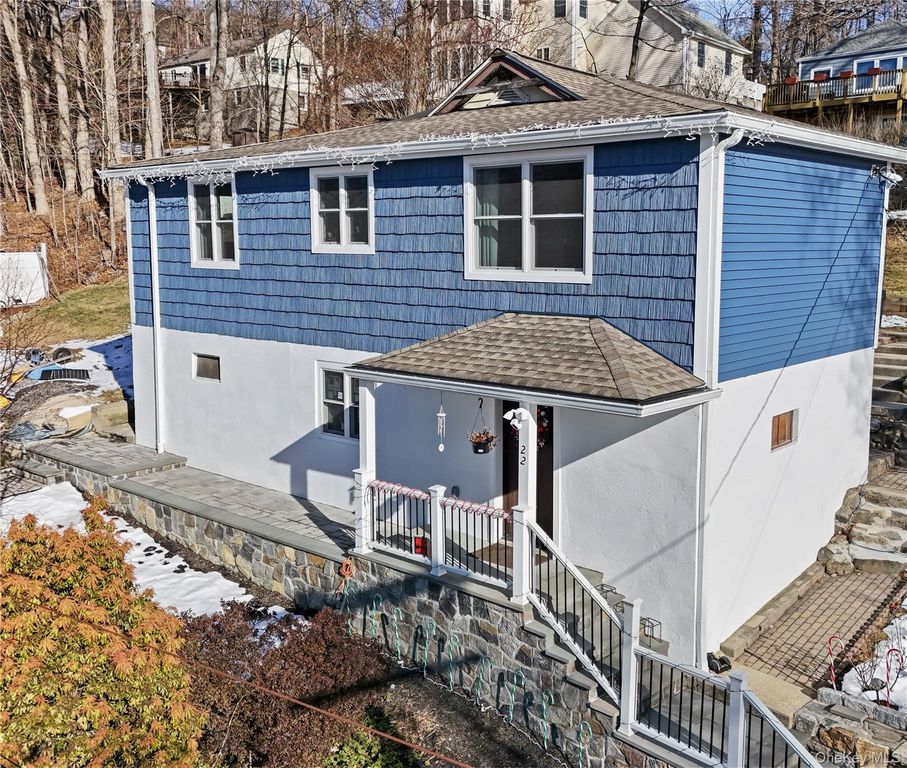 22 Narcissus Drive, Mahopac, NY 10541