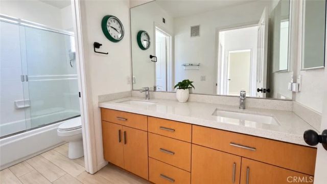 10884 Kimball, Tustin, CA 92782