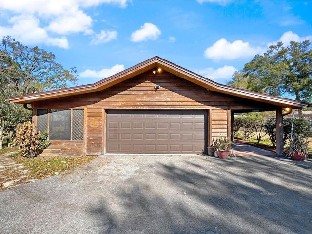 2006 N TAYLOR ROAD, Brandon, FL 33510